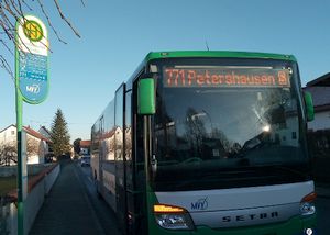 Bus 771